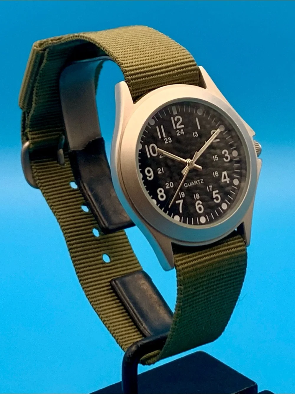 Men’s Military Field Quartz Wristwatch Nylon Strap Working New Battery